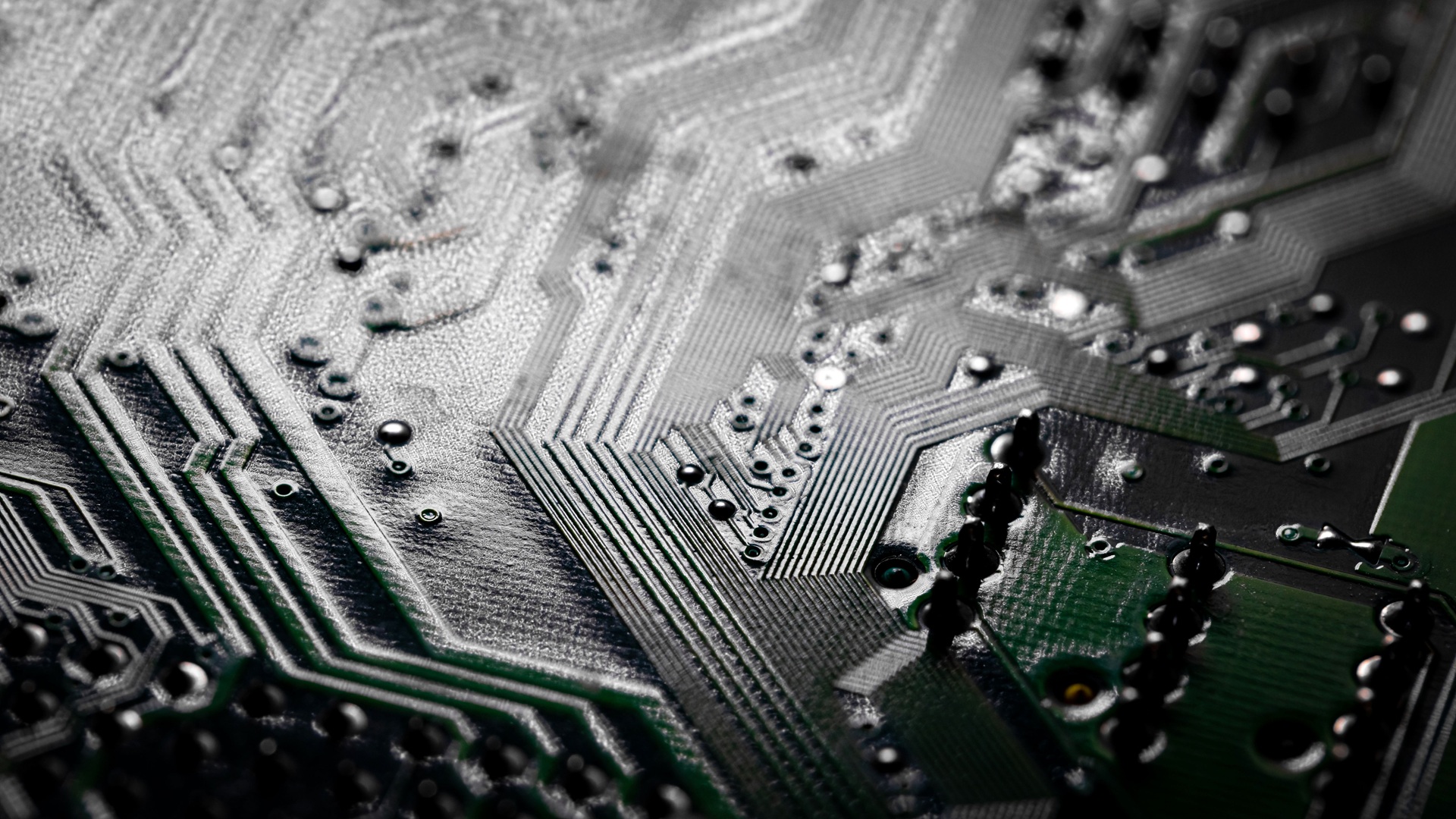 Reusable microfluidic chip for pesticides detection